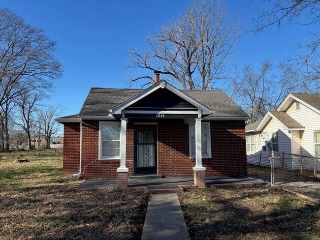 Primary Photo - 7924 Agnes Ave