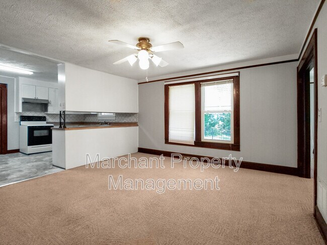 Building Photo - 311 Mc Dowell St