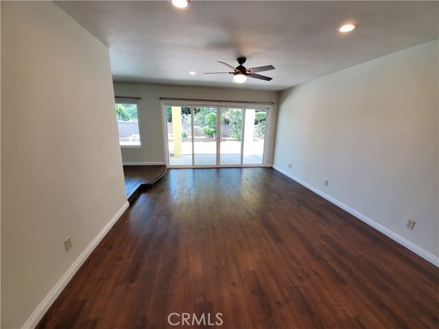 Building Photo - 588 W 17th St