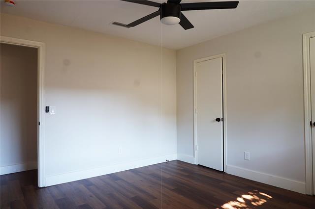 Building Photo - 2313 Westridge Dr