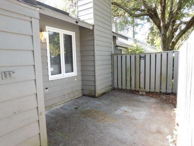 Building Photo - 53 A Gentry Cove