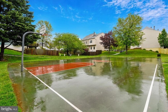 Building Photo - 6101 Hoskins Hollow Cir
