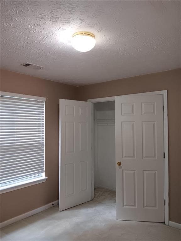 Building Photo - 5626 Spring Mill Cir