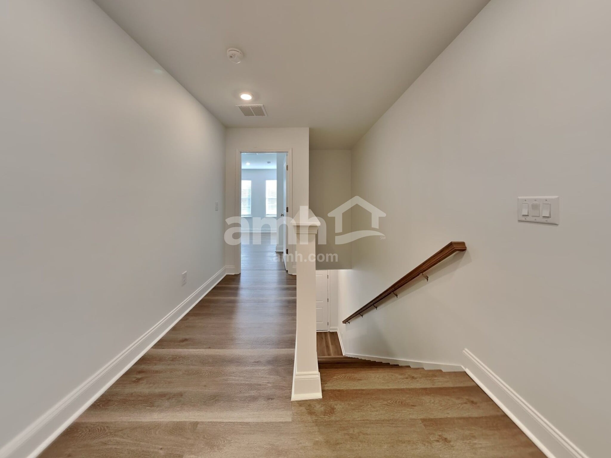 Building Photo - 106 Slice Dr