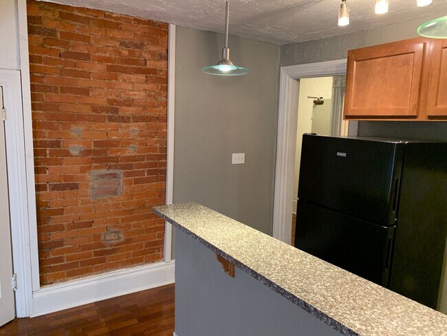 Building Photo - 6829 McPherson Blvd