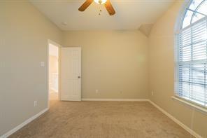 Building Photo - 703 Villanova Ct