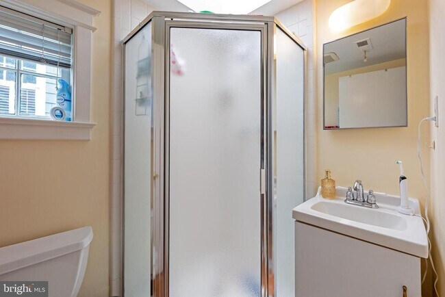 Building Photo - 3512 35th St NW