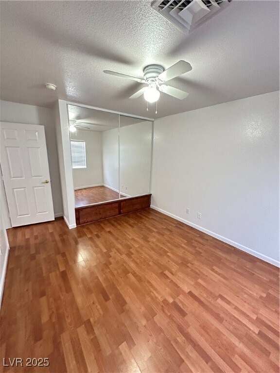 Building Photo - 260 Village Ct