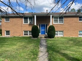 Building Photo - 505 North Rd