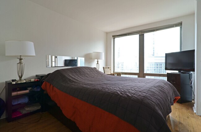 Building Photo - 440 N Wabash Ave