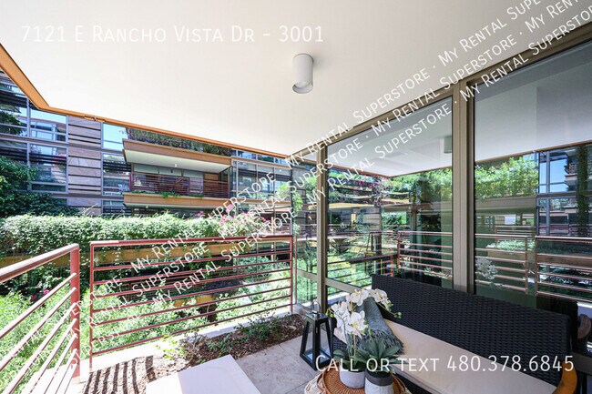 Building Photo - 7121 E Rancho Vista Dr