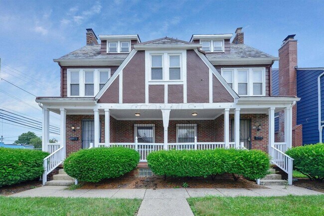 Primary Photo - 900 Berkeley Rd