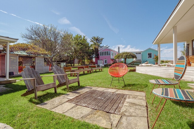 Building Photo - 88 Tuthill Rd