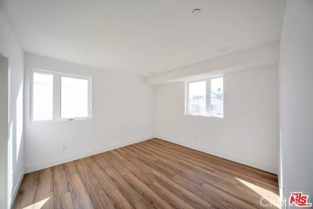 Building Photo - 2153 S West View St