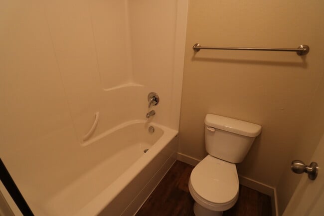 Building Photo - 209 N 680 E