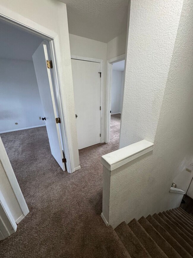 Building Photo - 8101 E 16th Ave