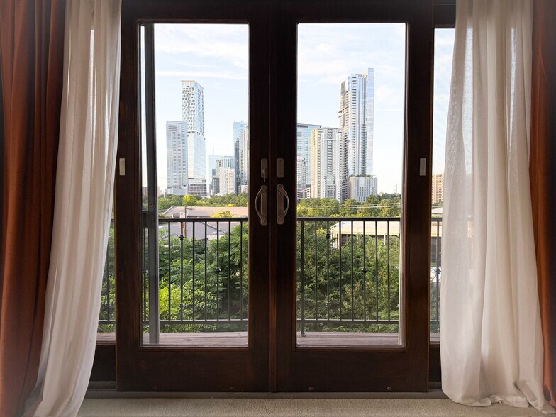 View from main bedroom - 506 Sunny Ln