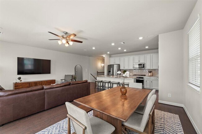 Building Photo - 9420 Caddo Ridge Ln
