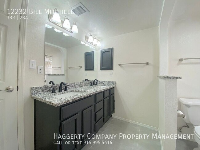 Building Photo - 12232 Bill Mitchell Dr