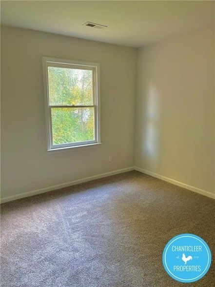 Building Photo - 6 Lord Foxley Ct