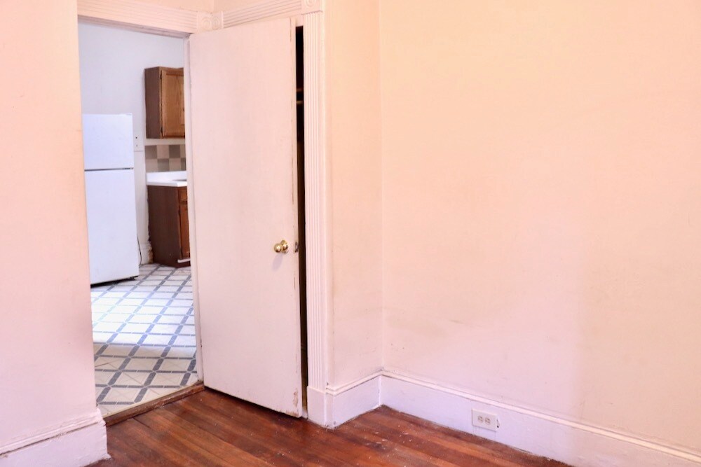 Building Photo - 9 Myrtle St