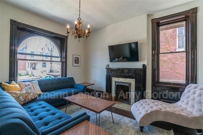 Building Photo - 3922 Castleman Ave