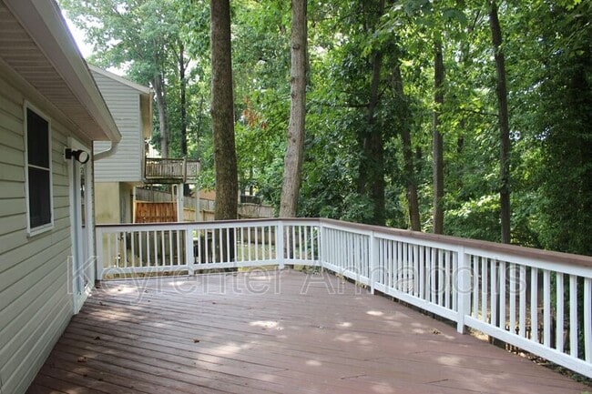 Building Photo - 398 Kimwood Rd