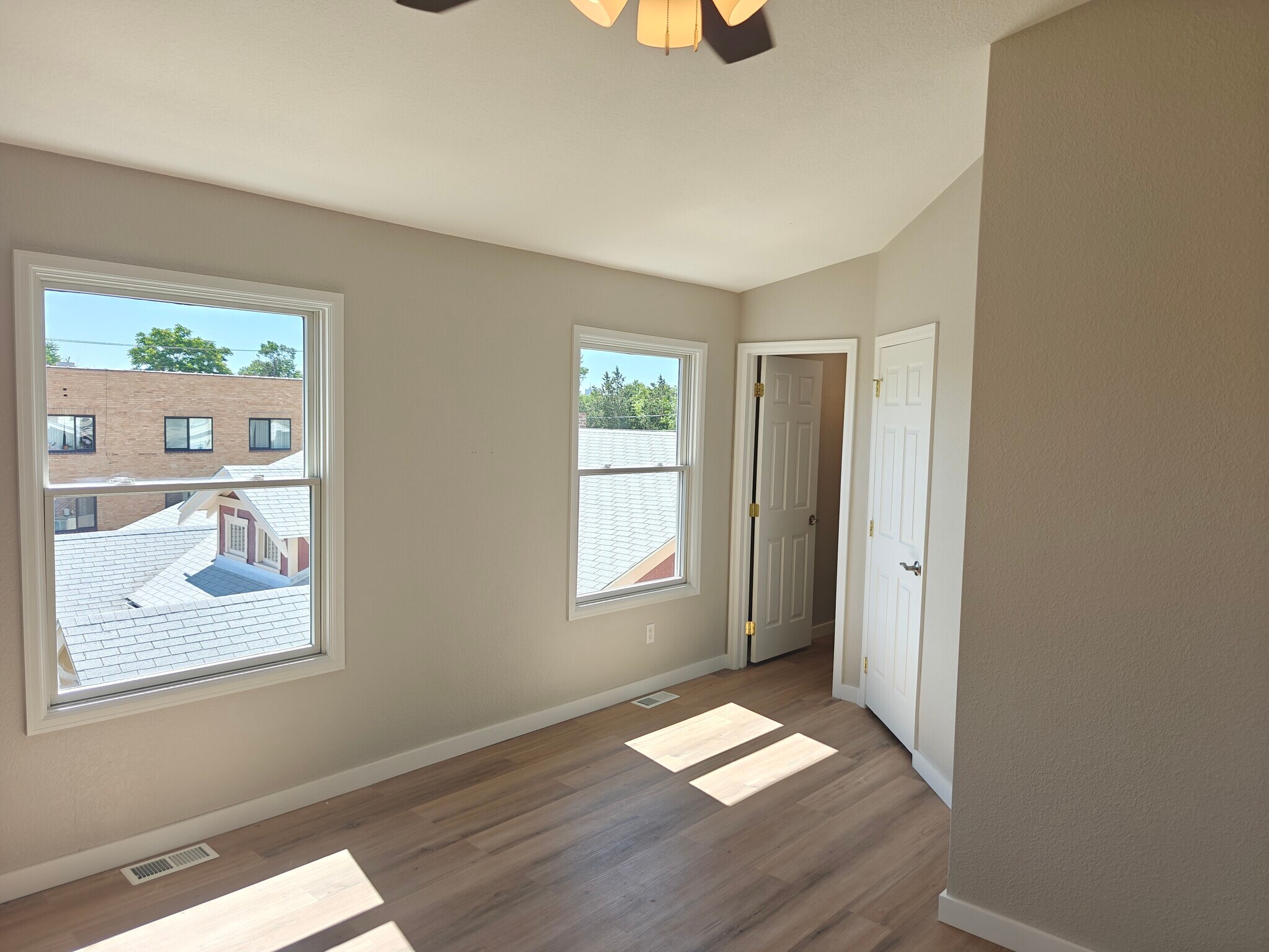 Building Photo - 3130 W 38th Ave