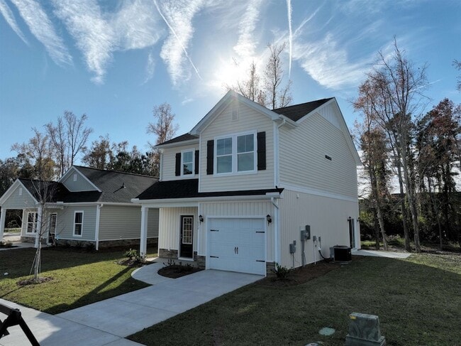 Building Photo - 1032 Moen Lp