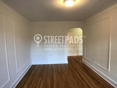Building Photo - 1 bedroom in Boston MA 02135