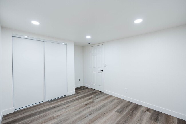 Building Photo - 35070 Ave B