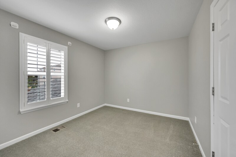 Building Photo - 7673 Bandit Dr