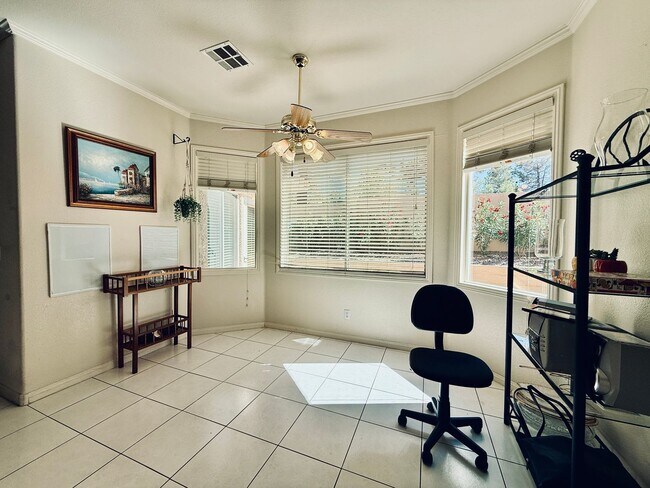 Building Photo - Partially furnished-Lovely 5 bedroom, 3 bath home in Legacy Master Series Community! $500 off fir...