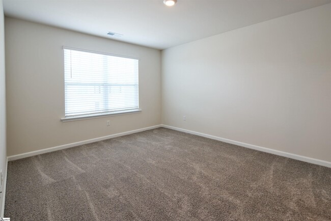 Building Photo - 753 Embark Cir