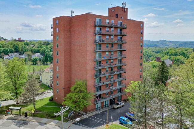 Primary Photo - Steelworkers Tower