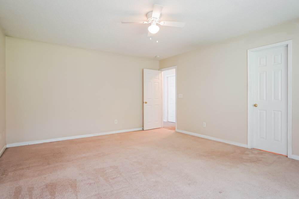 Building Photo - 51 Valleyfield Dr