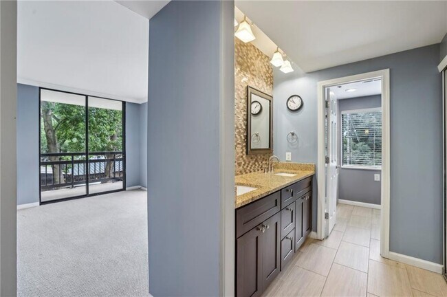 Building Photo - 1130 Piedmont Ave NE