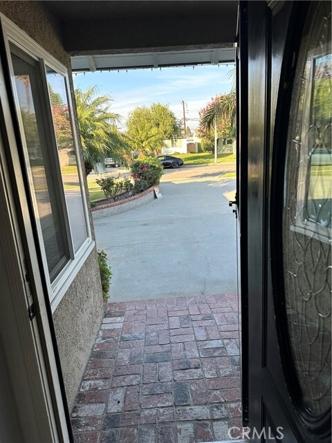 Building Photo - 1348 West Ave