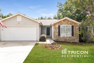 Building Photo - 321 Autumn Lake Dr