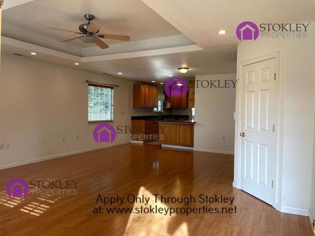 Building Photo - 2981 Pacific St