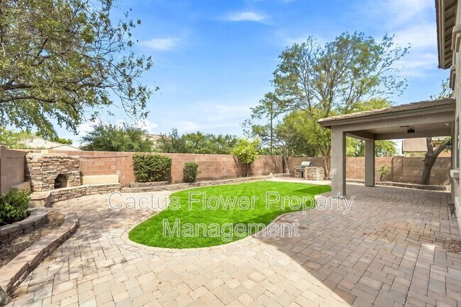 Building Photo - 3628 E Janelle Way