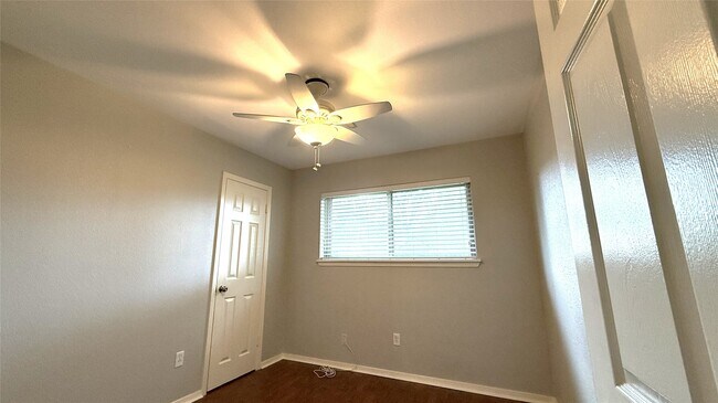 Building Photo - 6007 Dryad Dr