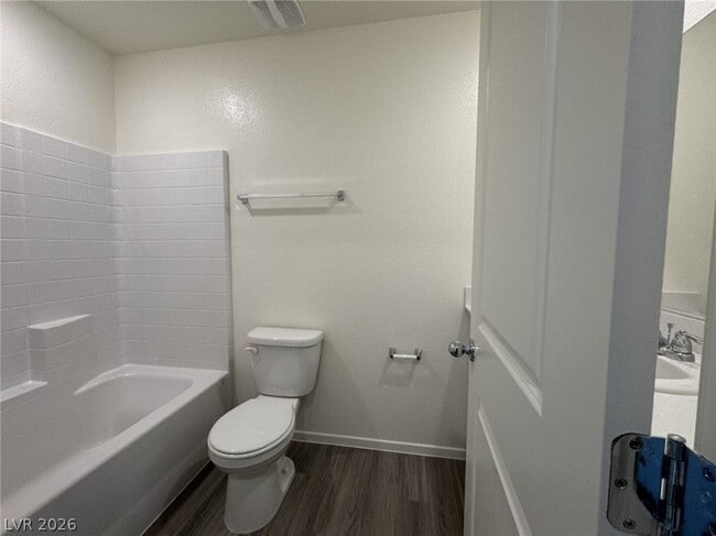 Building Photo - 5012 Apple Mesa Ave