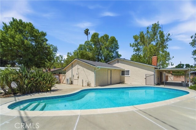 Building Photo - 6656 Cleomoore Ave