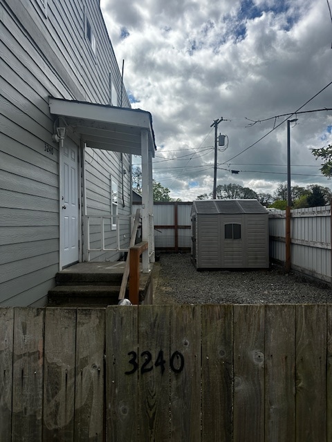 Building Photo - 3240 Knox Butte Ave NE