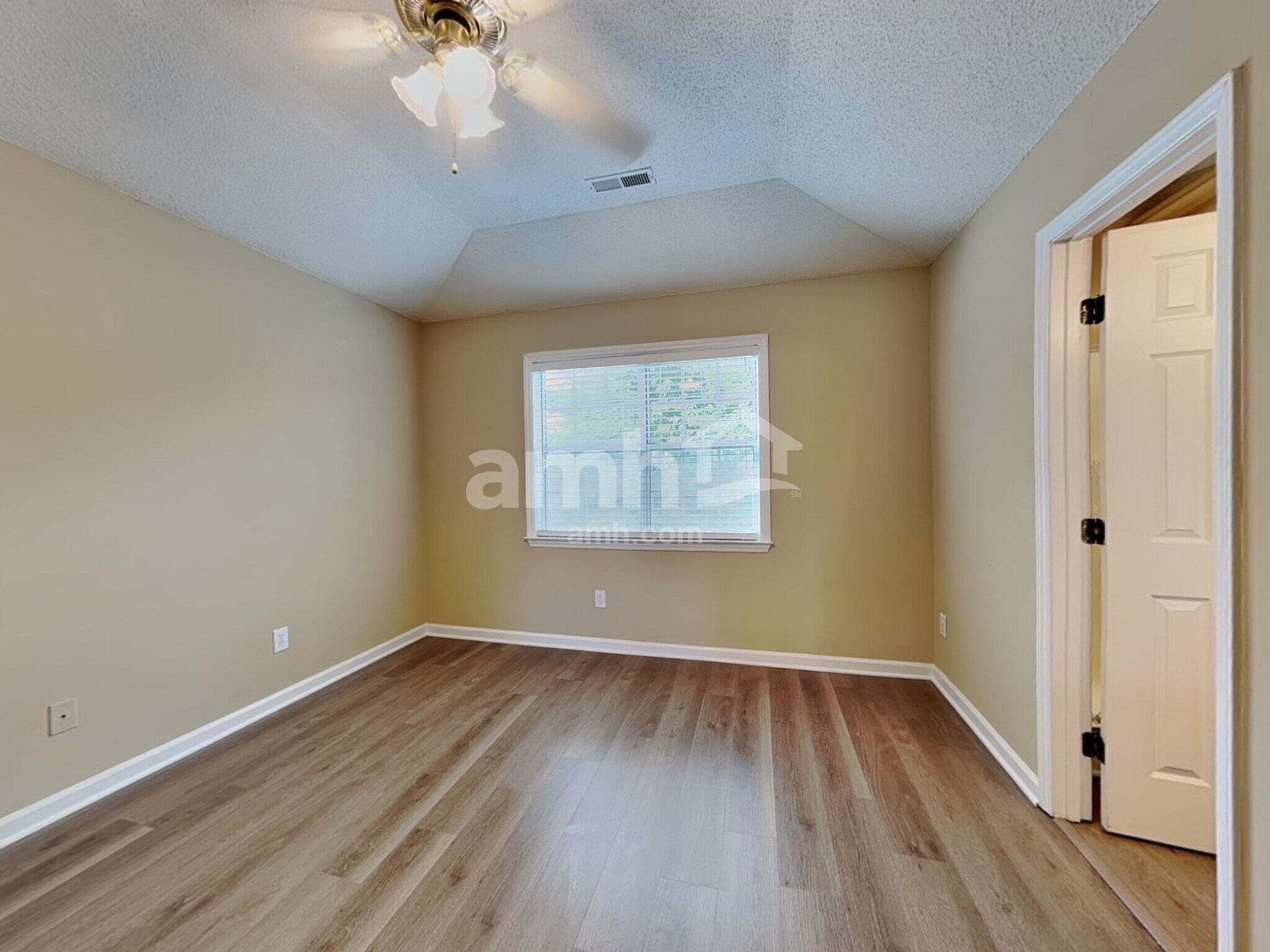 Building Photo - 4103 Chilton Way