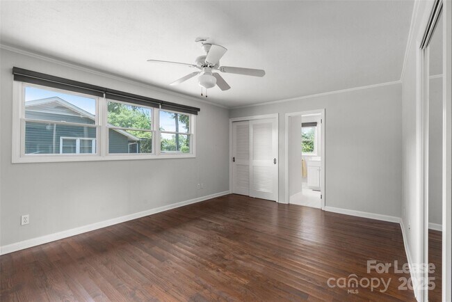 Building Photo - 5006 Kiser Island Rd