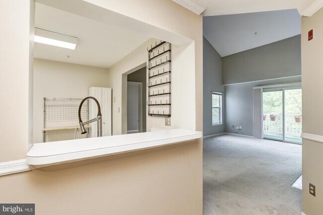 Building Photo - 12912 Churchill Ridge Cir