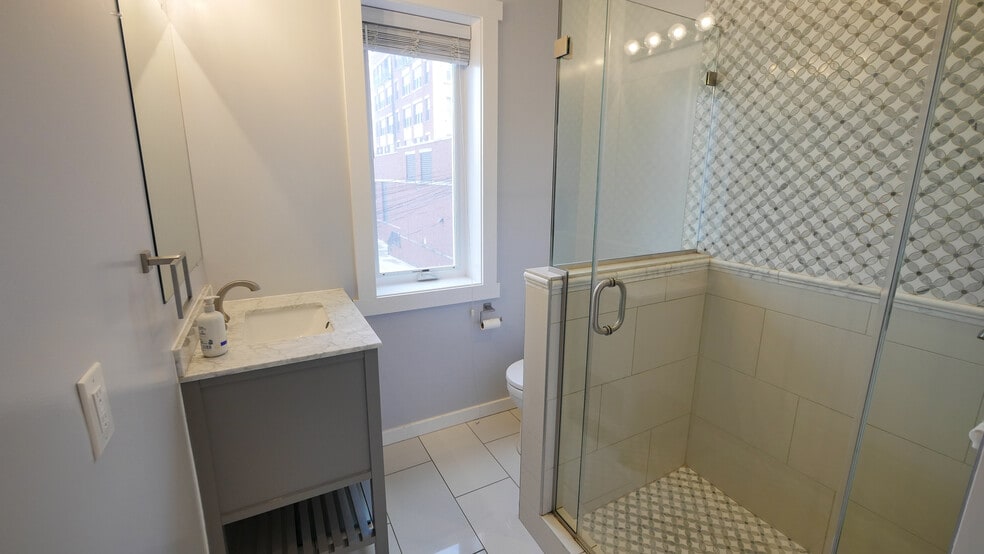 2nd Full Bathroom - 831 3rd St NE