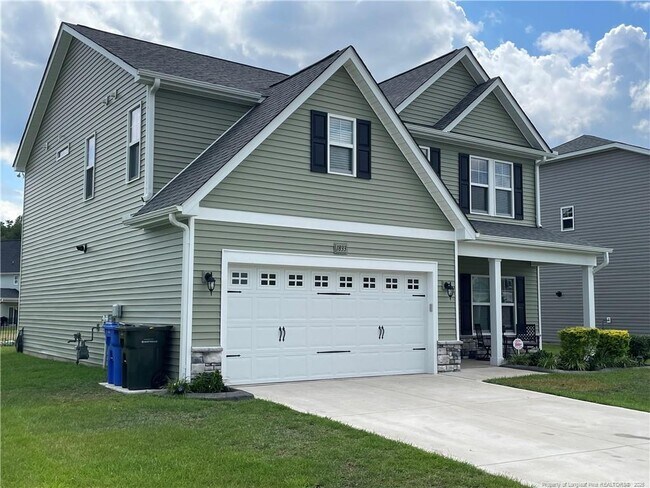Building Photo - 1833 Bluffside Dr
